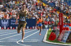 Jakob Ingebrigtsen Sets New World Record In Men's 3000m At Wanda Diamond League In Silesia