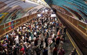 Kyiv residents shelter in Kyiv Metro during massive Russian drone and missile attack