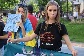 Dont Be Silent! Captivity Kills! rally in Kyiv