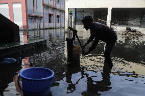 Deadly Floods Strike Troubled Bangladesh