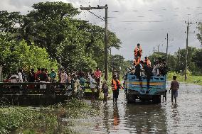 Deadly Floods Strike Troubled Bangladesh