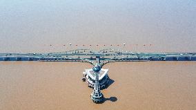 Hangzhou Bay Bridge in Ningbo