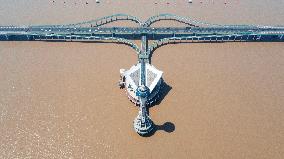 Hangzhou Bay Bridge in Ningbo