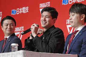 Yuta Watanabe at inaugural press conference for Chiba Jets