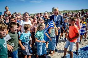 Dutch Royals Pays Regional Visit To Walcheren - Netherlands