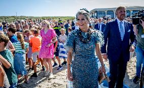 Dutch Royals Pays Regional Visit To Walcheren - Netherlands