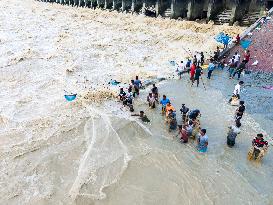 Fishing In Bangladesh