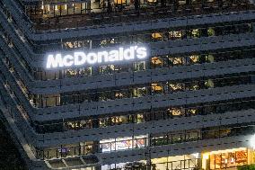 McDonald's China Science and Technology Research and Development Center Building in Nanjing