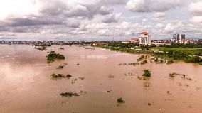 Mekong Water Level Rises - Vientiane