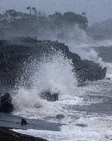 Strong typhoon heading toward southwestern Japan