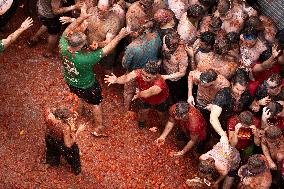 Tomatina De Bunol - Spain