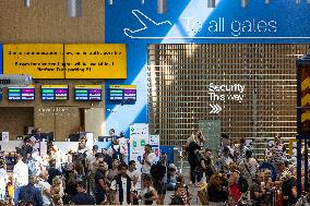 Eindhoven Airport Faces Major Disruption Due To Technical IT Issues At Defence Ministry