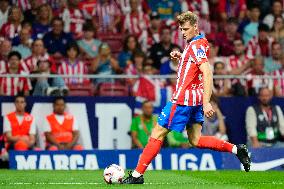 Atletico de Madrid v Girona FC  - LaLiga EA Sports