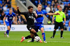 Oldham Athletic v Gateshead - Vanarama National League