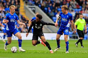 Oldham Athletic v Gateshead - Vanarama National League