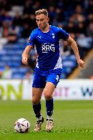Oldham Athletic v Gateshead - Vanarama National League