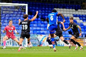 Oldham Athletic v Gateshead - Vanarama National League