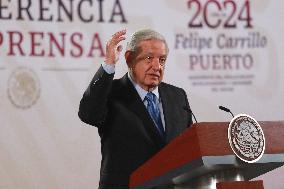 Andres Manuel Lopez Obrador Briefing