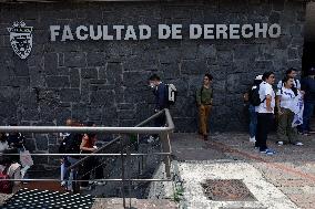 UNAM Law School Students And Workers Protest Against Judicial Reform In Mexico