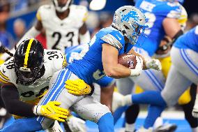 Pittsburgh Steelers vs. Detroit Lions