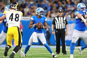 Pittsburgh Steelers vs. Detroit Lions