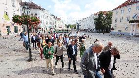 Estonian ambassadors in Tartu