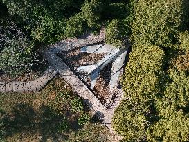 An Abandoned Combat Aircraft in Guiyang