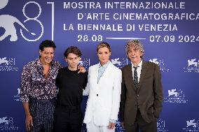 ''Leopardi. Il poeta dell'Infinito'' Photocall - The 81st Venice International Film Festival