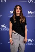 ''Leopardi. Il poeta dell'Infinito'' Photocall - The 81st Venice International Film Festival