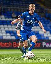 Oldham Athletic v Gateshead - Vanarama National League