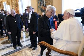 Pope Francis Holds A Private Audience - Vatican