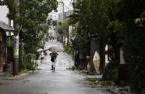 Powerful typhoon in Japan