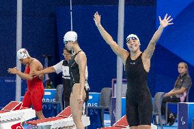 Para Swimming - Paris 2024 Summer Paralympic Games: Day 2