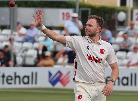 Essex CCC v Worcestershire CCC - VITALITY COUNTY CHAMPIONSHIP - DIVISION ONE