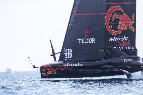 - Vela - America's Cup - Louis Vuitton Cup - Round Robin 1 & 2