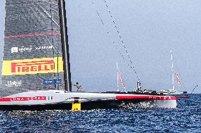 - Vela - America's Cup - Louis Vuitton Cup - Round Robin 1 & 2