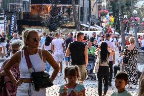 Crowds Arrive To Zakopane  On Last Weekend Of School Holidays