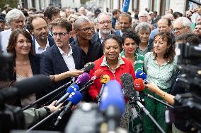 Anti-NFP Socialist Party members at PS Summer Campus - Blois