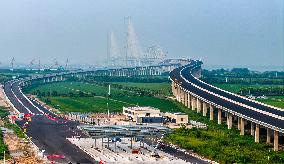 Chang-Tai Yangtze River Bridge Construction in Taixing