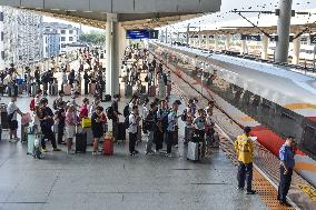 Summer Travel Ends on China's Railways in 2024