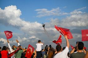 Airshow Marks Victory Day - Istanbul