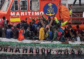 New cayuco arrives in El Hierro with 174 people on board