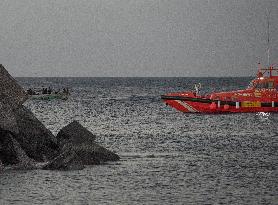 New cayuco arrives in El Hierro with 174 people on board