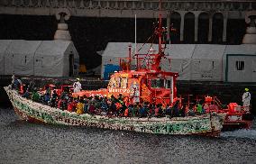 New cayuco arrives in El Hierro with 174 people on board