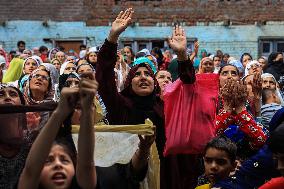 Daily Life In Kashmir