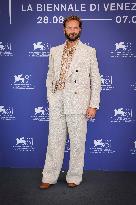 "Battlefield" (Campo Di Battaglia) Photocall - The 81st Venice International Film Festival