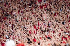 Wisconsin Badgers Vs Western Michigan Broncos