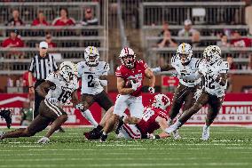 Wisconsin Badgers Vs Western Michigan Broncos