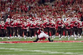 Wisconsin Badgers Vs Western Michigan Broncos