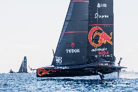 - Vela - America's Cup - Louis Vuitton Cup - Round Robin 1 & 2